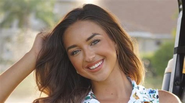 Paige Spiranac rival McKenzie Graham leaves fans wondering 'do you ever take a bad picture?' in 'beautiful' new post