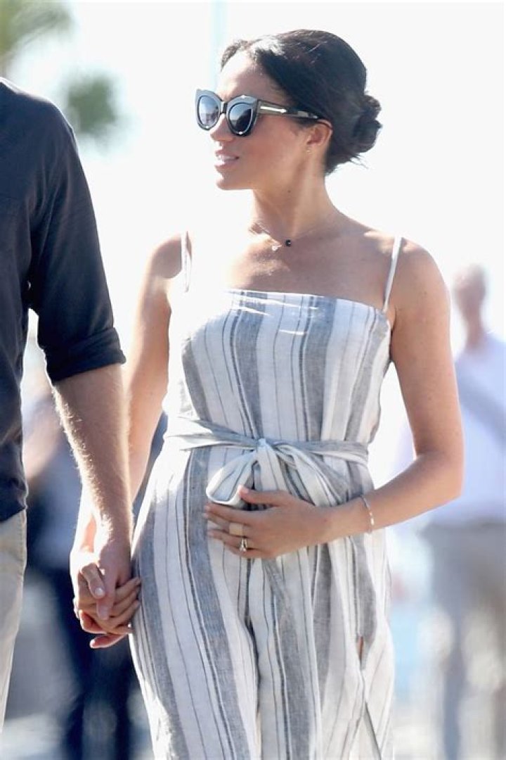 Maternity Outfit Ideas: The Most Stylish Celebrity Maternity Style