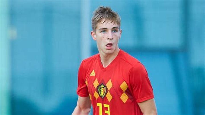 Ex-Premier League youngster forced to RETIRE aged just 22 after being diagnosed with heart condition