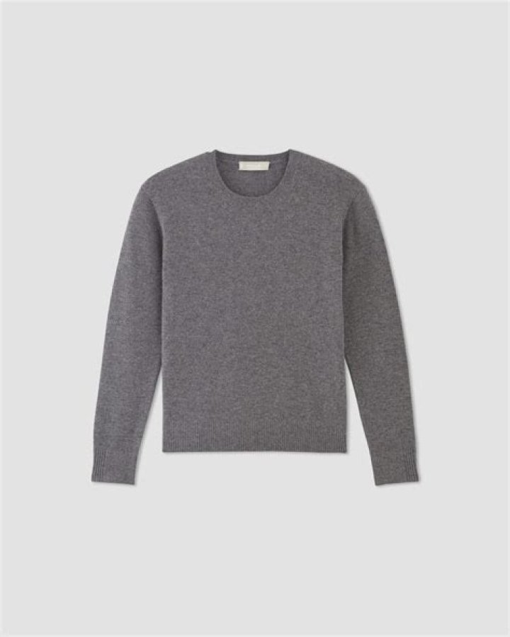 Prince Harry’s $100 Everlane Cashmere Sweater: Details