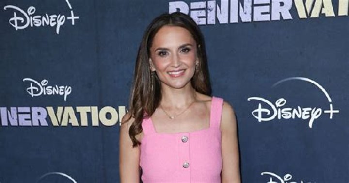 Rachael Leigh Cook Details How Rom-Coms Differ From 1999 to Now