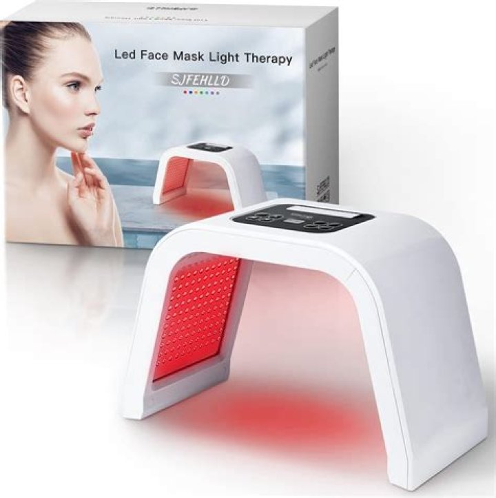 Red Light Therapy LED Skincare Devices That Are Affordable