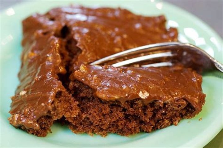 Ree Drummond Shares Chocolate Cake Recipe She Makes for Ladd