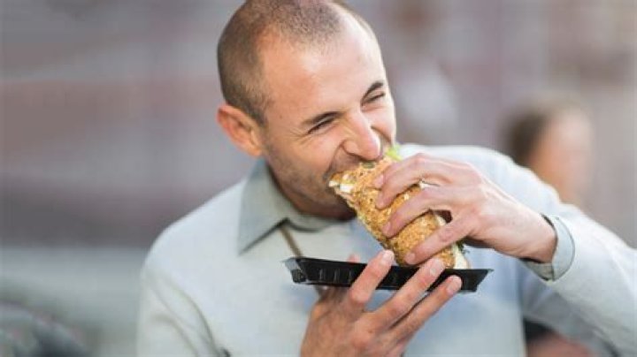 Beloved restaurant and Subway rival closing after 40 years - customers are heartbroken