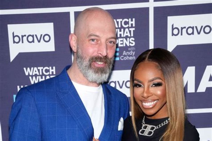 RHOP fans think Candiace Dillard was 'FIRED' from Bravo show after she posts cryptic tweet about 'door closing'
