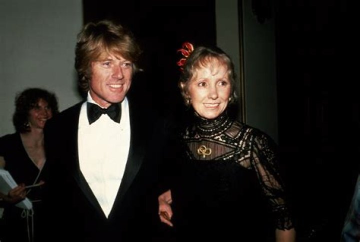 Robert Redford And Lola Van Wagenen: A Legendary Love Story
