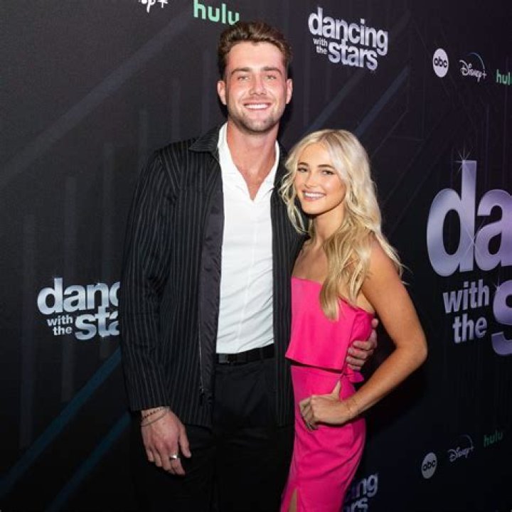 Rylee Arnold’s Parents ‘Love’ Harry Jowsey, Would Approve Romance