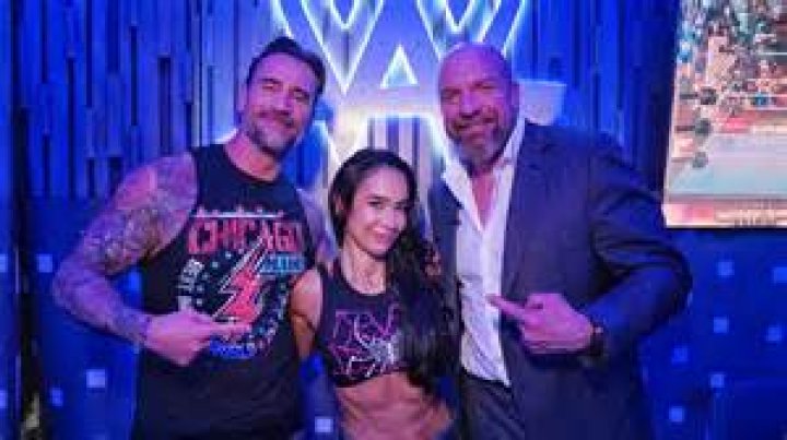 Sami Zayn Signed New WWE Contract Weeks Ago