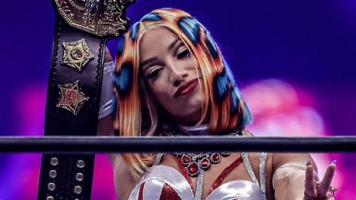 Sasha Banks Expected To Be At NJPW Wrestle Kingdom 17