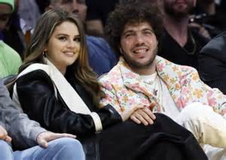 Is Selena Gomez Pregnant? The Rumors And Reality