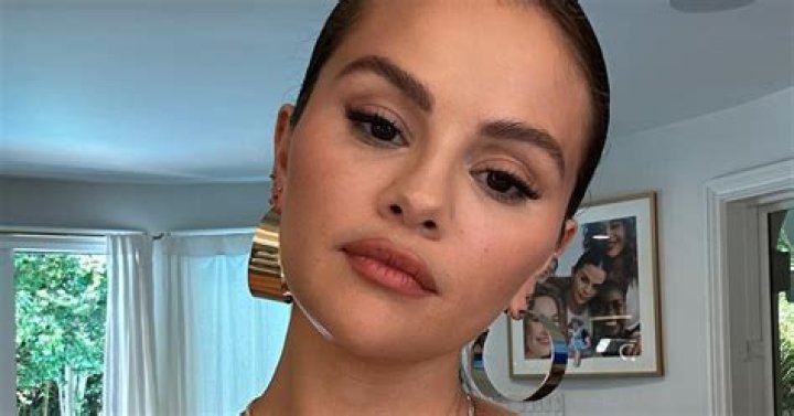 Selena Gomez Wears Wig, Lingerie in Magazine, Addresses Lorde's Insult