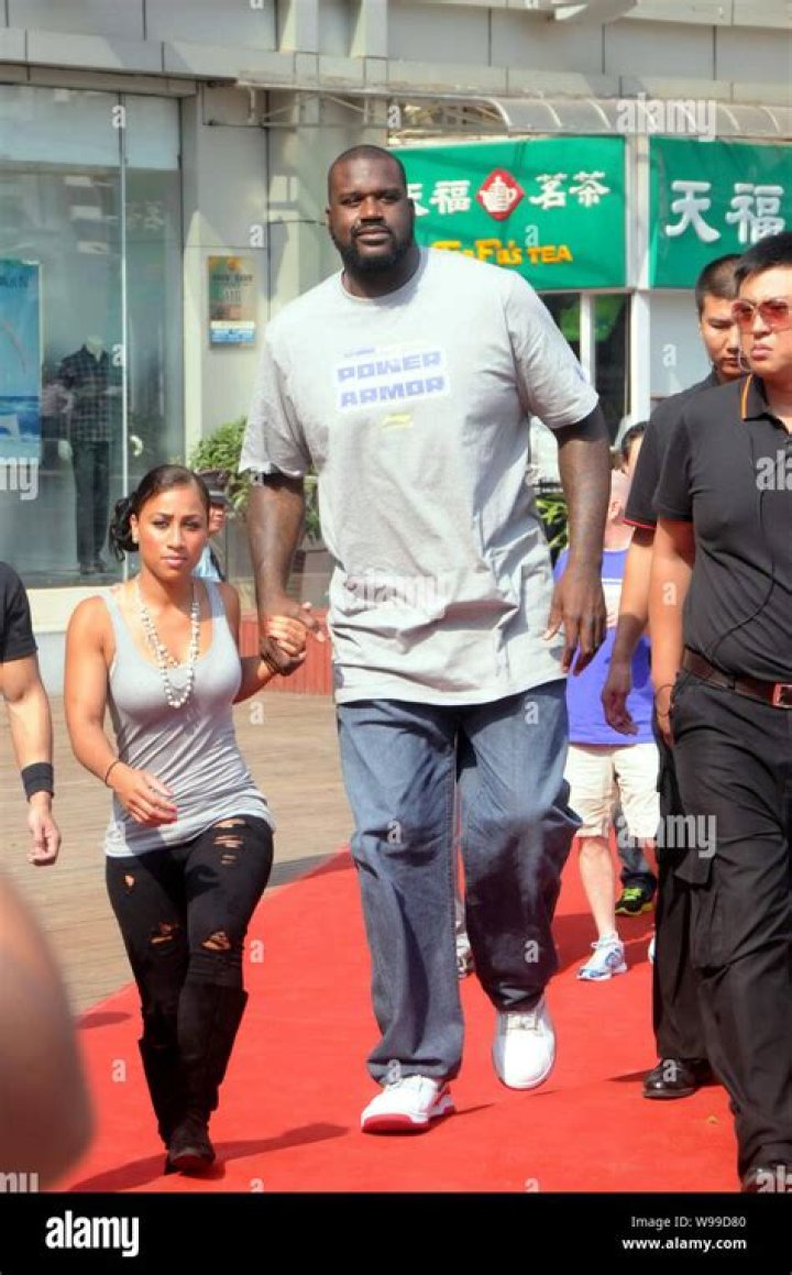 Unveiling Shaquille O'Neal's Girlfriend: Love Beyond The Court