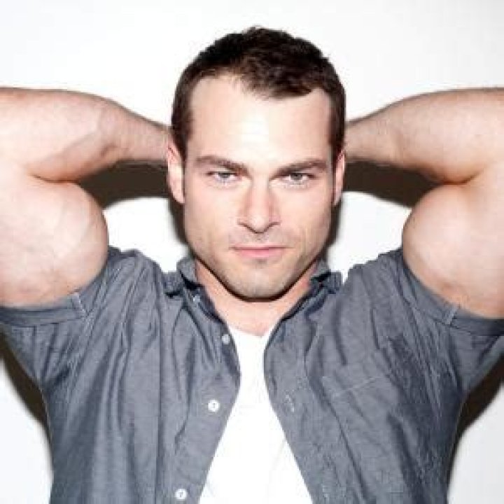 Unveiling Shawn Roberts: Exploring His Sexuality And Public Persona