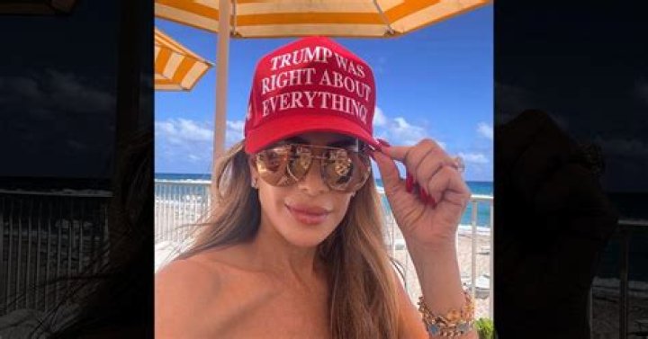 Siggy Flicker News - Us Weekly