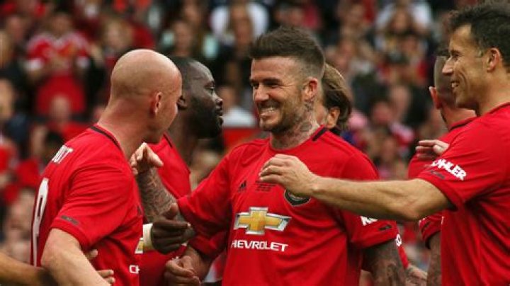 David Beckham rolls back the years in Manchester United's 5-0 win over Bayern in treble reunion game – India TV