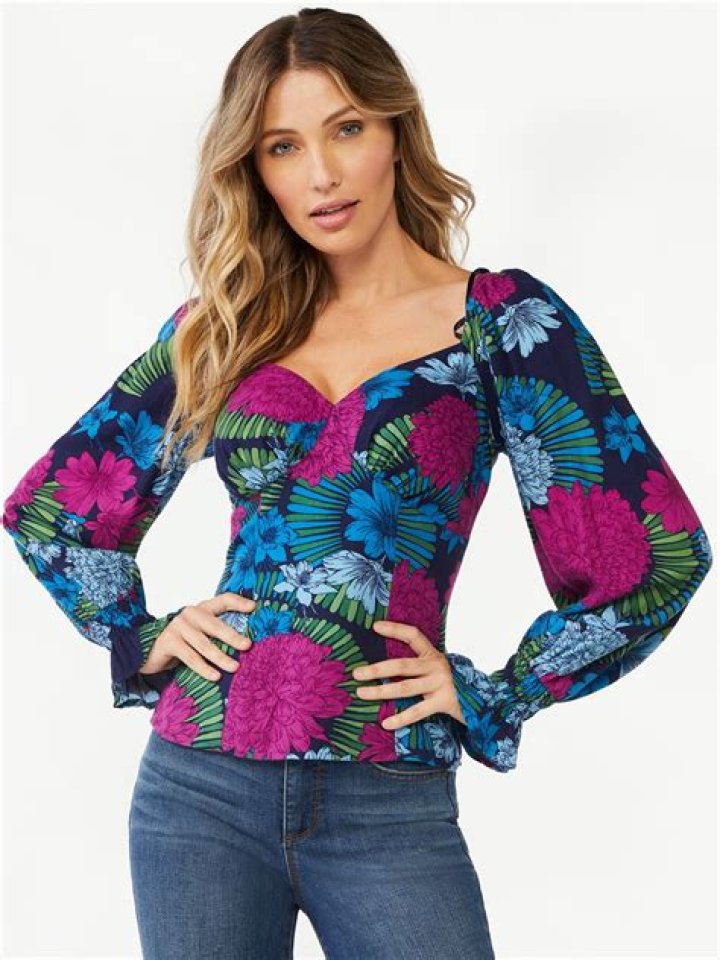 Sofia Jeans Peplum Top Will Make You Want to Wear Skinny Jeans