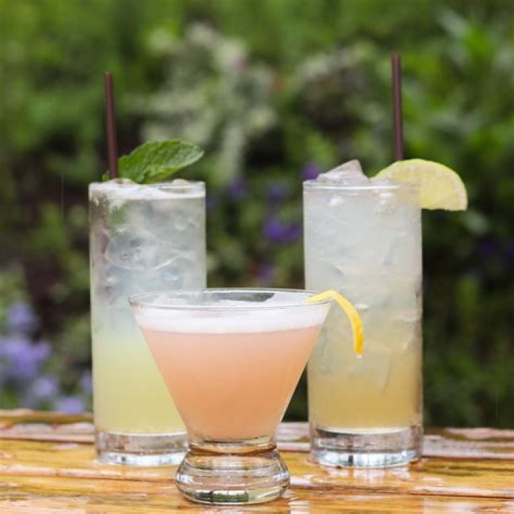 Floral-Infused Spring Cocktails