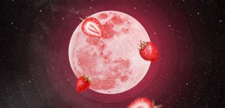 Strawberry moon spiritual meaning: What does the June full moon symbolise?