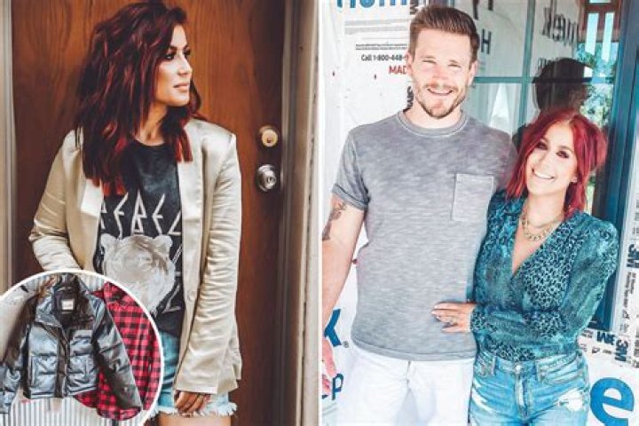 Everything to know about Chelsea DeBoer's clothing line