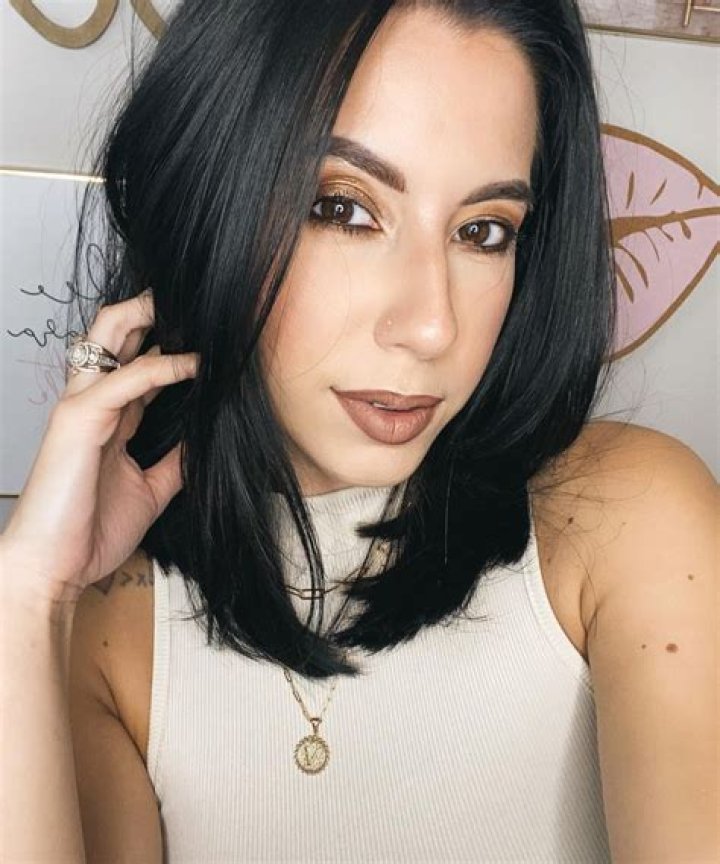 Teen Mom star Vee Rivera looks unrecognizable as she ditches long hair for sleek bob in new photo