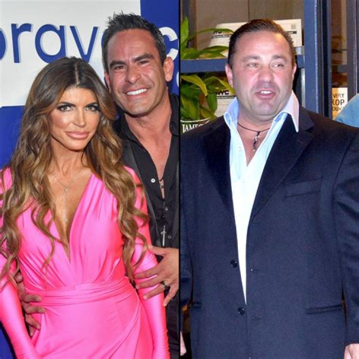 Teresa Giudice's Husband Luis Details Joe Convo on Wedding Day
