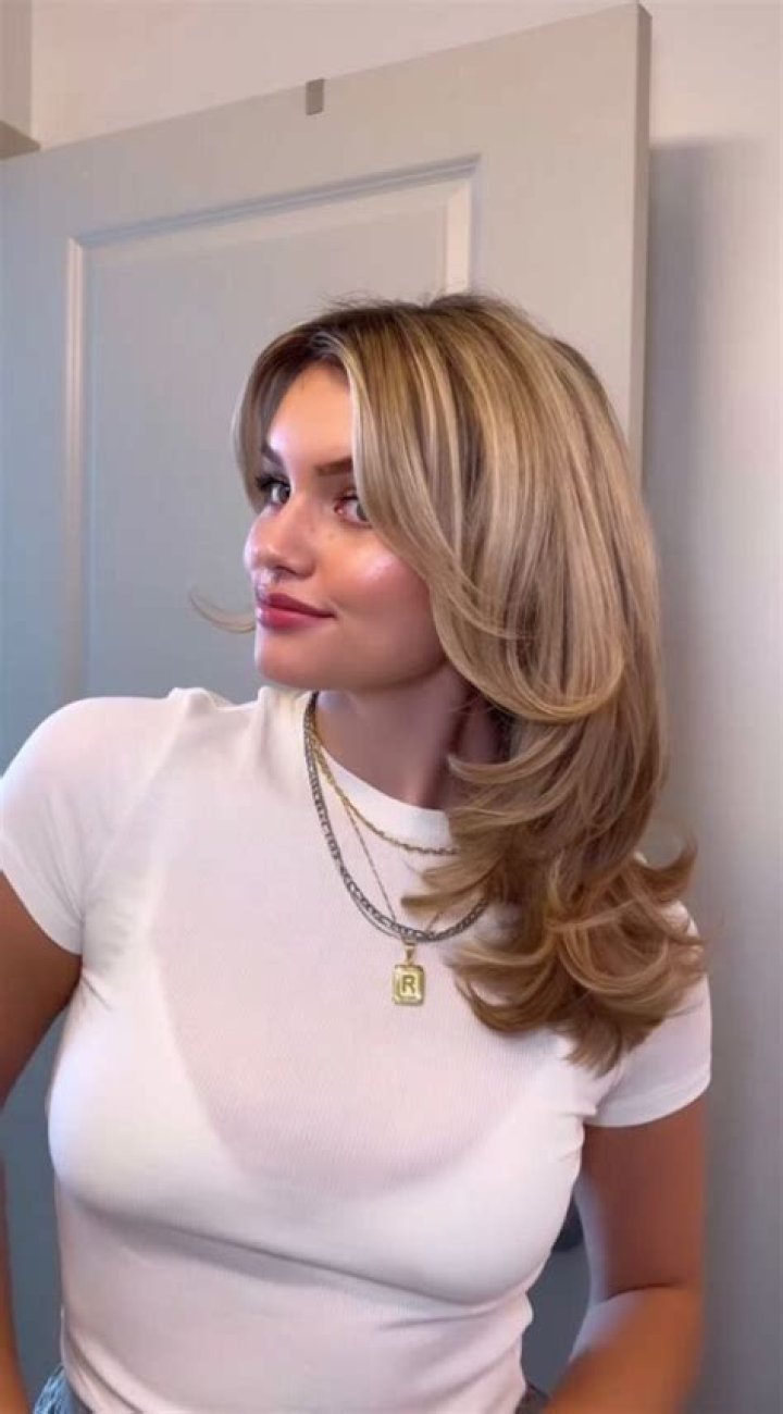 ‘The Brachel’ is the dreamy Rachel Green meets Brigitte Bardot haircut