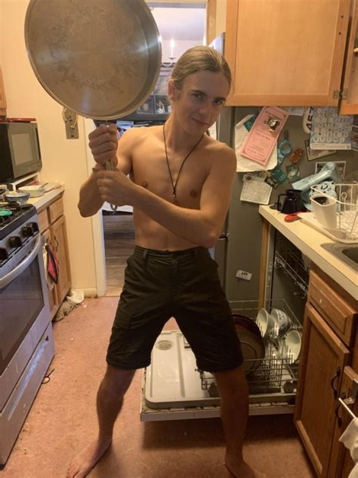 The Last Kitchen: A Culinary Journey Through Time