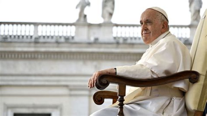 THE UNTOLD TRUTH OF POPE FRANCIS’ SIBLINGS