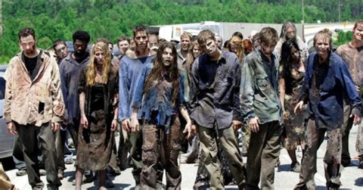 The Walking Dead fans left gagging as Alpha and Negan have sex wearing a mask of rotting flesh – The US Sun