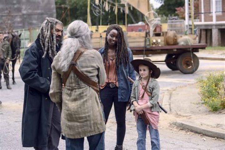 The Walking Dead: "The Calm Before"