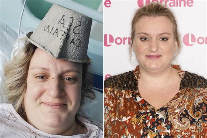 This Country star Daisy May Cooper rushed to hospital with kidney stones as she posts pic from hospital bed