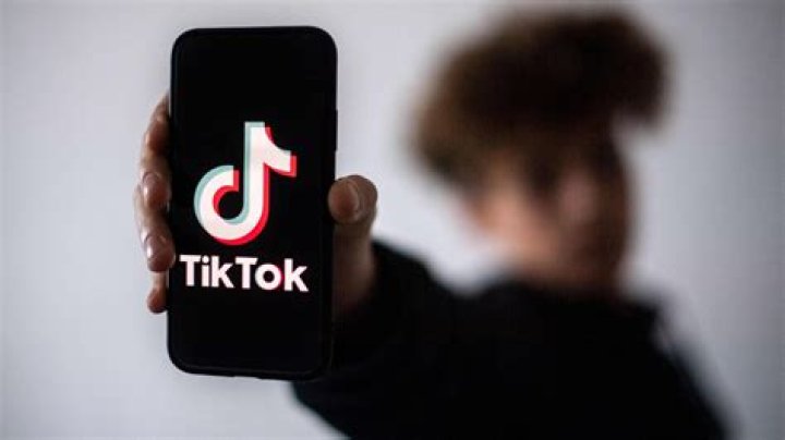 TikTok idiots who incited Oxford Street riot must go to prison - they cannot just be ticked off without proper deterrent