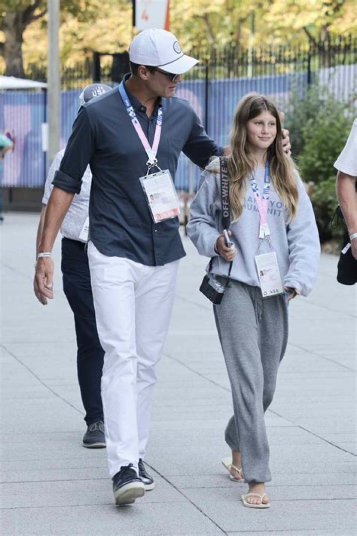 Tom Brady’s Daughter Wants Him to Show ‘Happy Face’ After Divorce