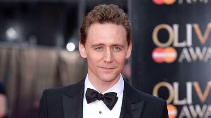 Tom Hiddleston strips off for a gripping new HIgh-Rise trailer