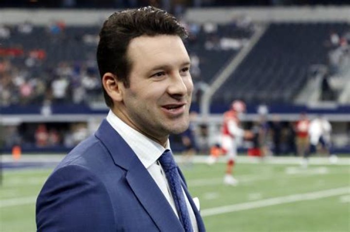 Tony Romo News - Us Weekly