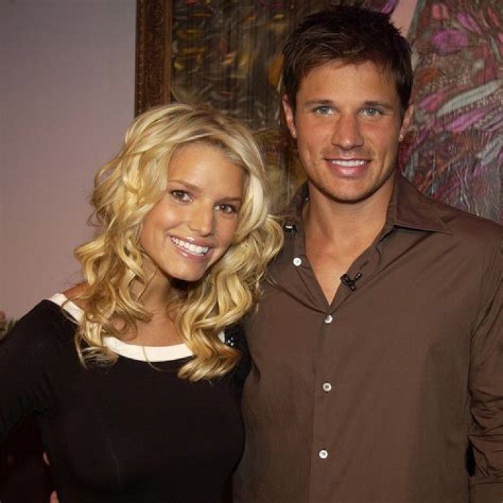Tony Romo's Dream Date With Jessica Simpson: "Football!"