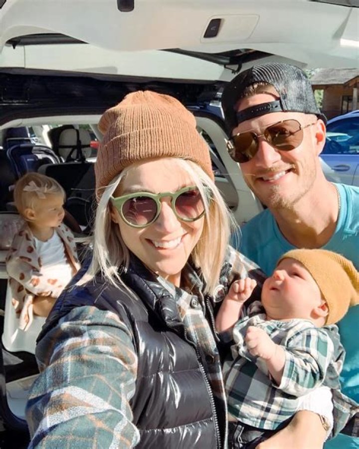Tyler Hubbard, Hayley Hubbard’s Relationship Timeline