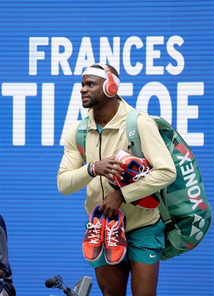US Open fans love Frances Tiafoe's bold outfit and say they're 'in love' as American breezes into second round