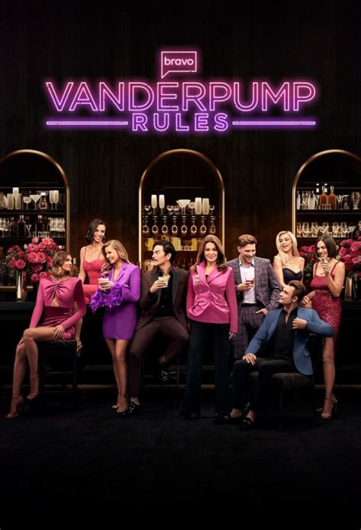 Vanderpump Rules' Ariana Madix slammed for 'faking' out fans by pretending to move out of $2M LA home for new ad