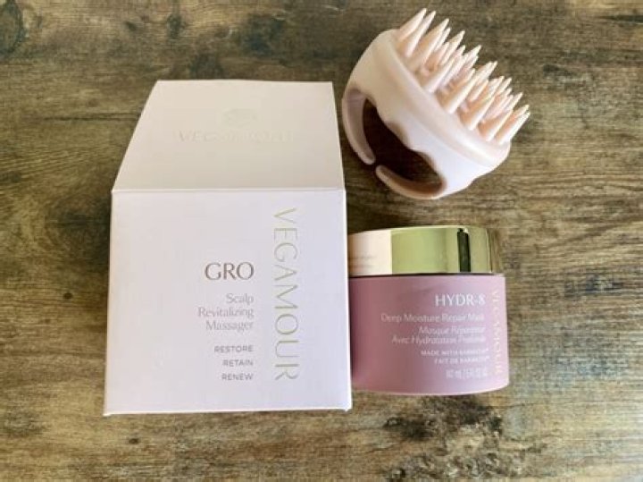 Vegamour ENSO Smart Hair Mask Is Designed to Adjust to Dry Hair