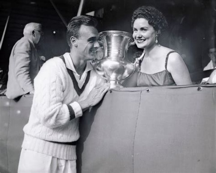 I'm former US Open champion and oldest living Grand Slam winner, 100, who was also stockbroker, bartender and war pilot