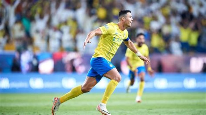 Cristiano Ronaldo scores stunning long-range goal in Al Nassr's win in Saudi Pro League – India TV