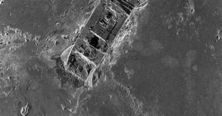 Full Titanic wreck site mapped for the first time