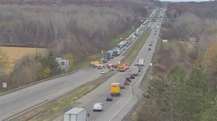 Westbound I-84 reopens after 10-hour closure due to three-vehicle collision, investigation