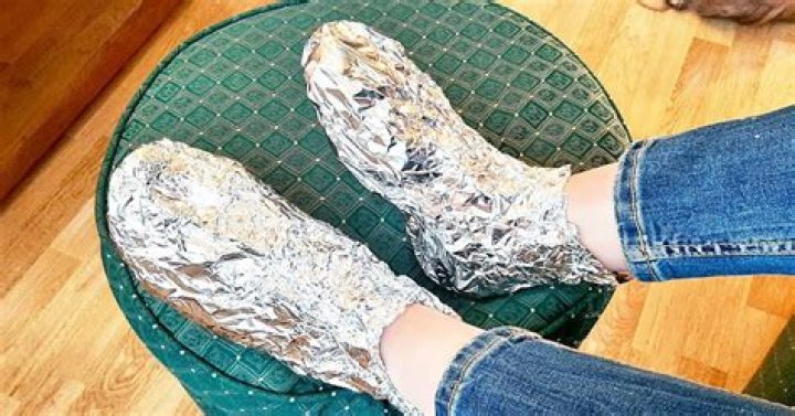 Quick Answer: What Are The Benefits Of Wrapping Your Feet In Aluminum Foil