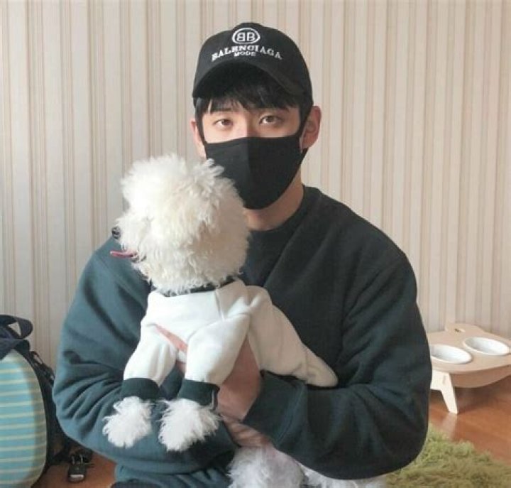 What Does Jisoo's Brother Do? An Insight Into The Life Of Kim Ji-soo's Sibling