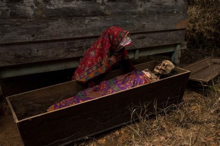 What Happens To A Body After 1 Year In A Coffin