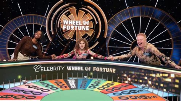 Wheel of Fortune fans left fuming after contestant loses big prize over ‘ridiculous’ puzzle