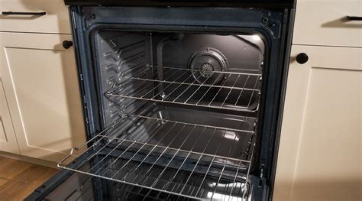 Quick Answer: Which Rack Is The Middle Of The Oven