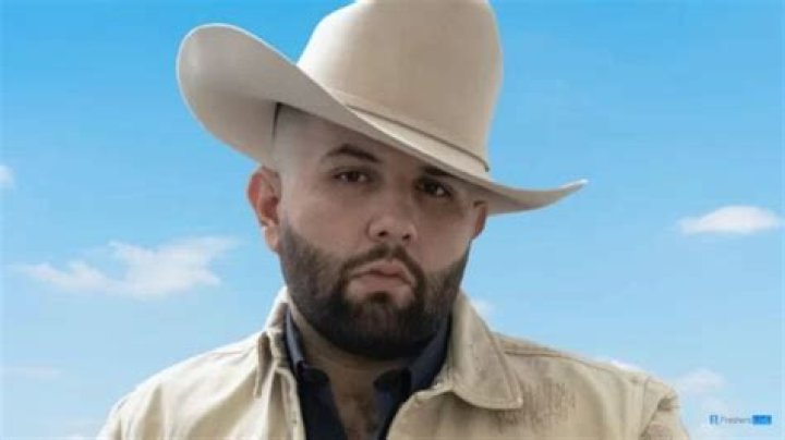 Who is Carin Leon Wife? | Know Everything About Carin Leon